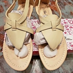 BRAND NEW---Blue Berry